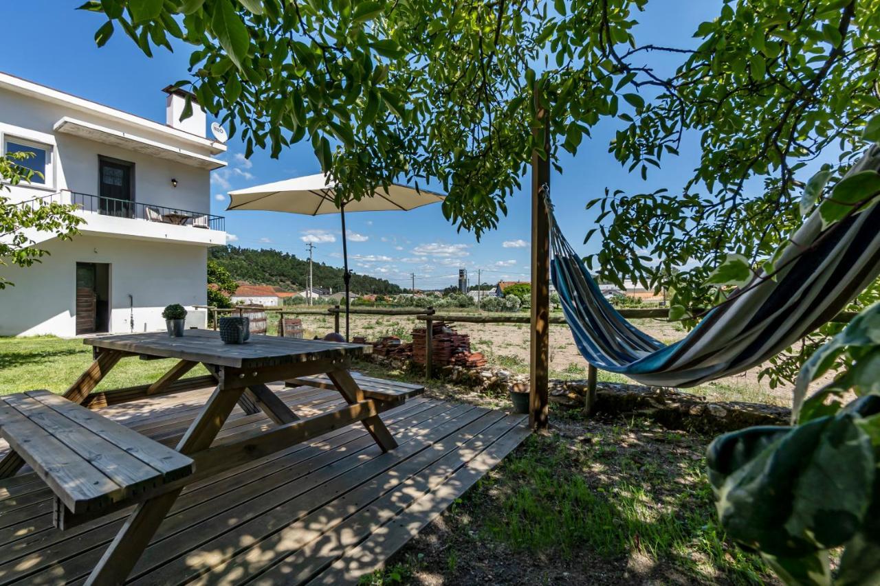 Charming Country House Ourem Bagian luar foto